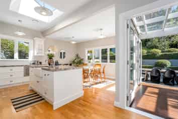 82 Campbell Street, Karori