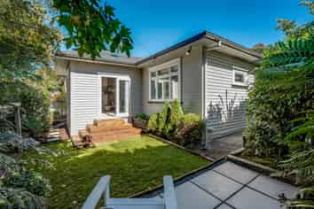 82 Campbell Street, Karori