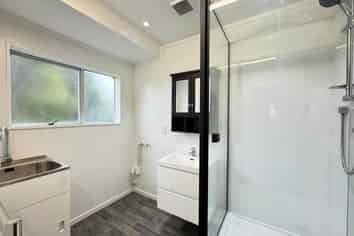 2/152 Manukau Road, Epsom