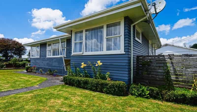 65 Cloten Road, Stratford