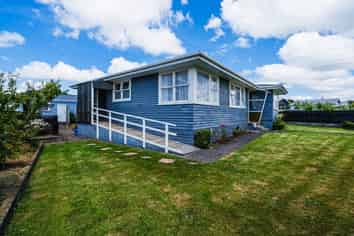 65 Cloten Road, Stratford