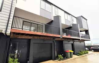 9/8 Bennett Road, Pakuranga