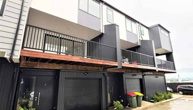 9/8 Bennett Road, Pakuranga