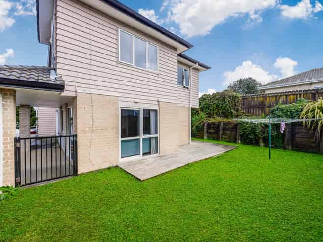 51 Senator Drive, Manurewa