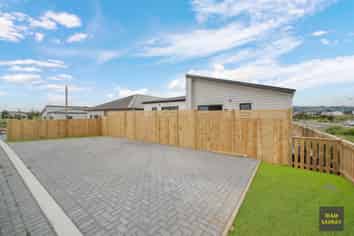 20 Ihi Place, Karaka