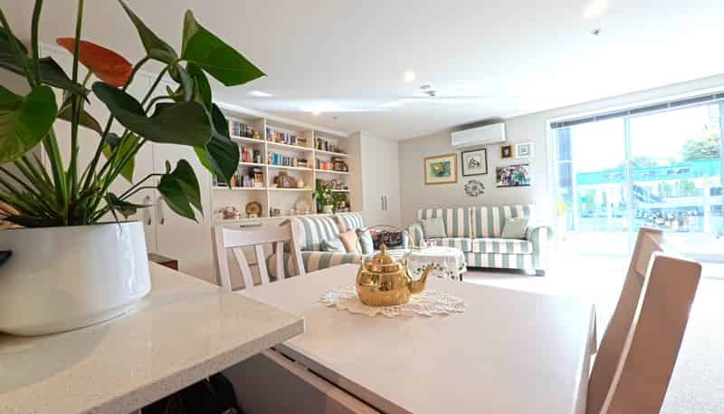 107/25 Bute Road, Browns Bay
