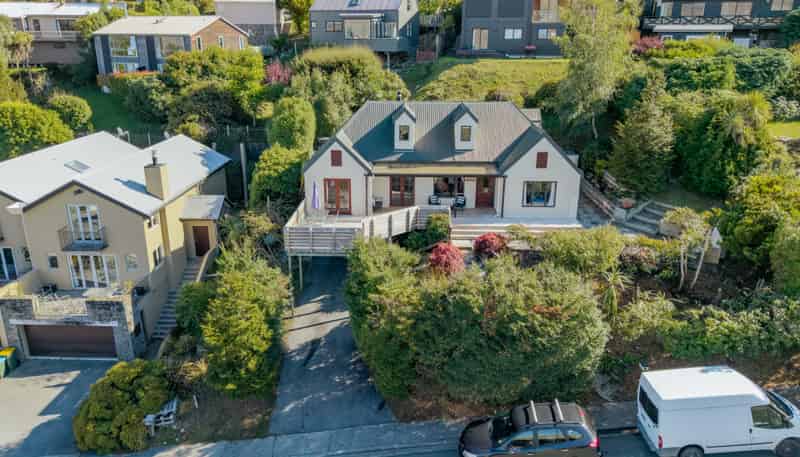 36 Greenstone Place, Fernhill