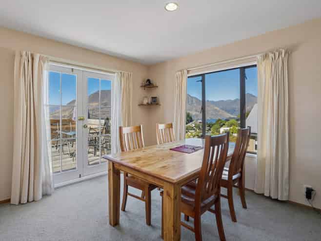 36 Greenstone Place, Fernhill