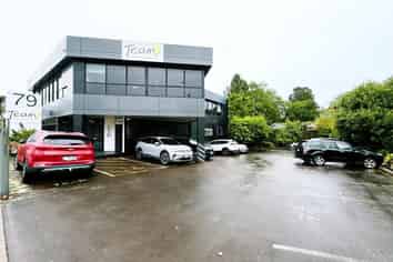 Modern Penrose Ground Floor Office | 220 m2