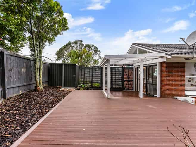 1/118 Lake Road, Belmont