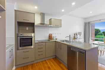 4/24 Seaview Road, Paraparaumu Beach