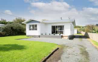 60 Valley Road, Hikurangi