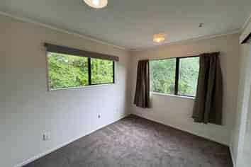 5a Liane Place, Pukehangi