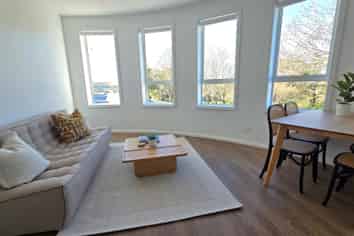 301/2a Oakley Avenue, Waterview