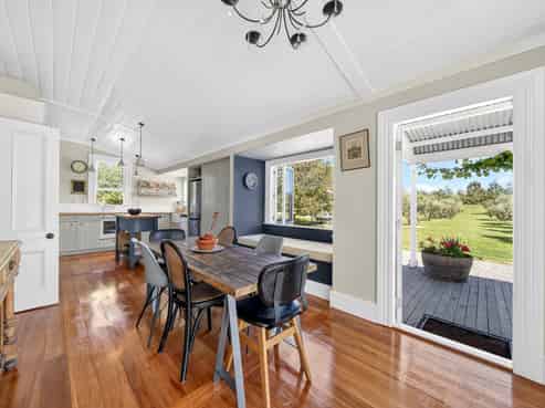 14 Campbell Drive, Martinborough