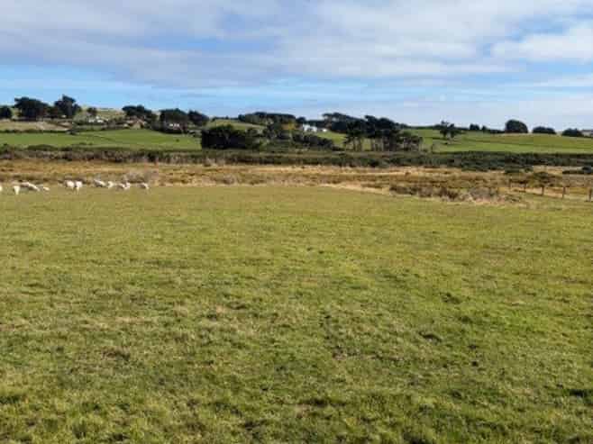 61 Clark Road, Omaui