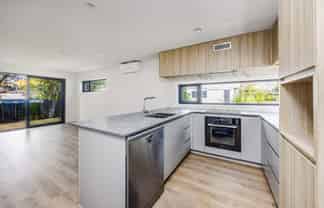 9 Kaaramuramu Lane, Mangere Bridge