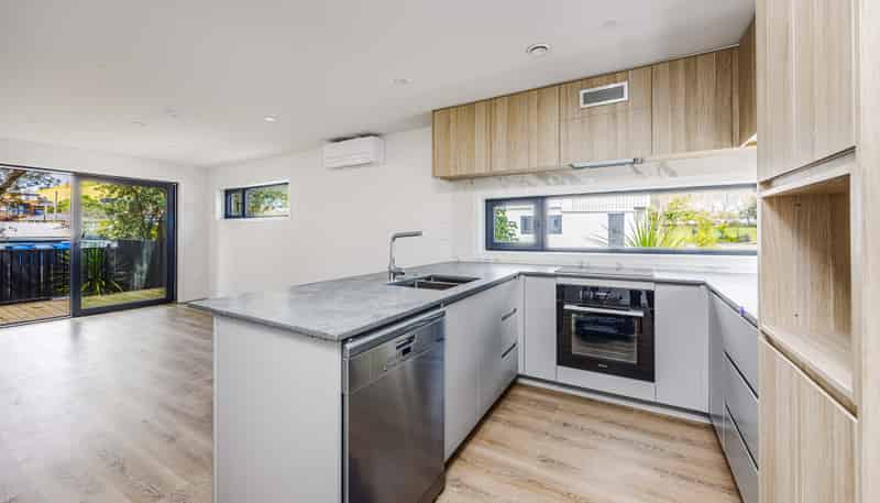 9 Kaaramuramu Lane, Mangere Bridge