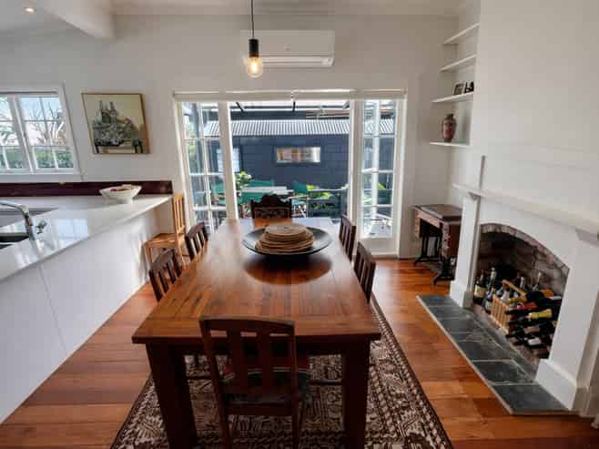 24 Abbotsford Terrace, Devonport