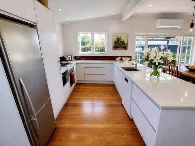 24 Abbotsford Terrace, Devonport