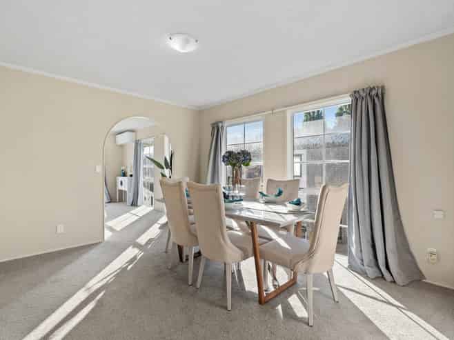 2/3 Ronald Macken Place, Windsor Park