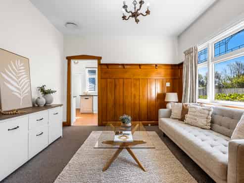 8 Walsall Street, Addington