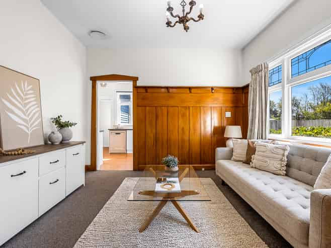 8 Walsall Street, Addington