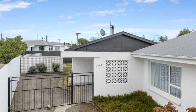 142A Weld Street, Redwoodtown