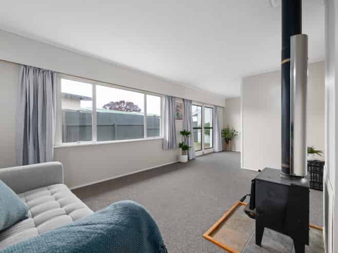 142A Weld Street, Redwoodtown