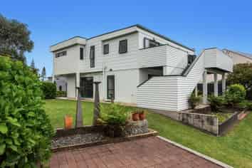 30 Eruini Street, Ohope