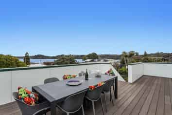 30 Eruini Street, Ohope