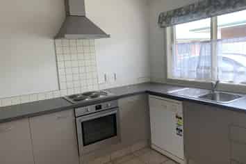 B/20 Reeve Street , Levin