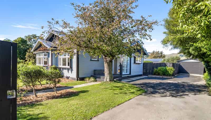 80 Malcolm Avenue, Beckenham