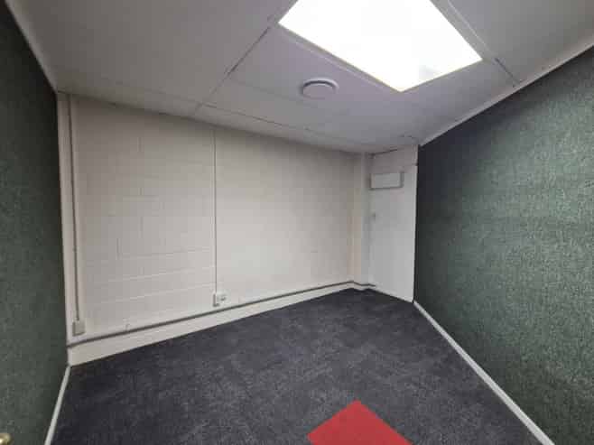 Flexible office options in prime Epsom Location