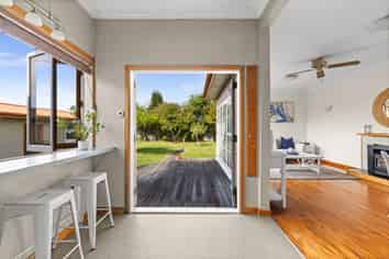 14 Flanders Avenue, Onekawa