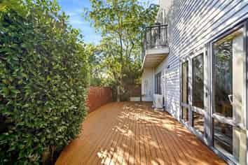 4/18-24 Pannill Place, Oteha