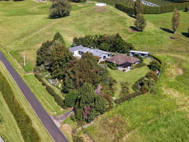 154 Ohinepanea Road, Pukehina