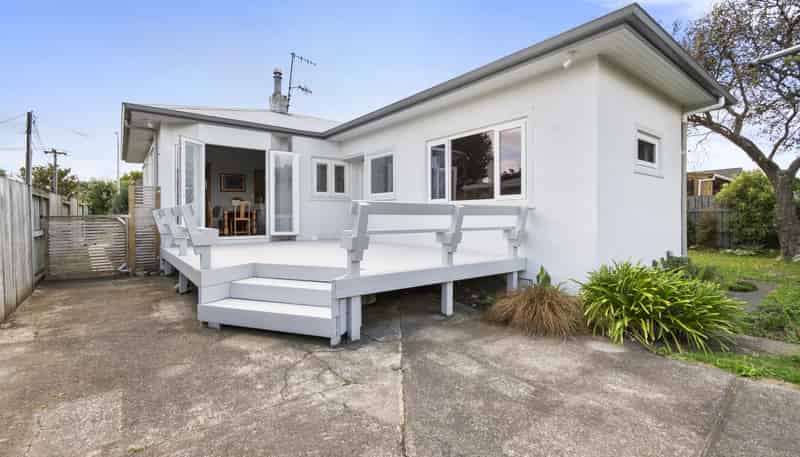9 Wellington Street, Feilding