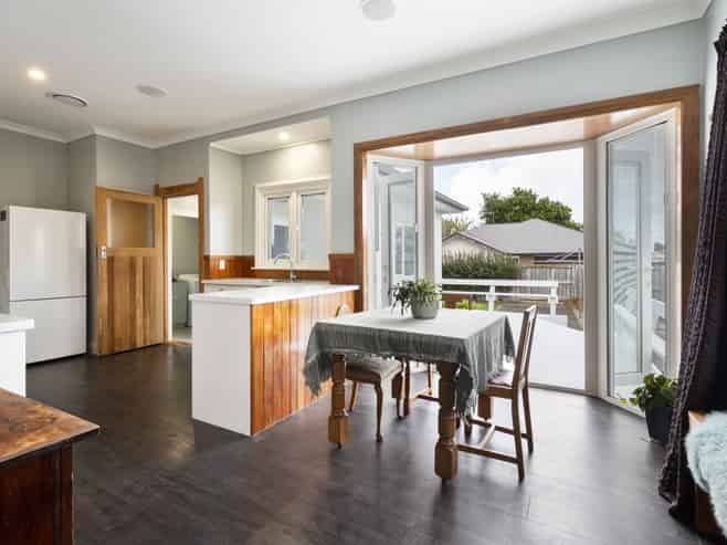 9 Wellington Street, Feilding