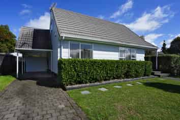 27b Halyard Close, Flagstaff