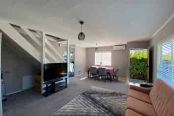 27b Halyard Close, Flagstaff