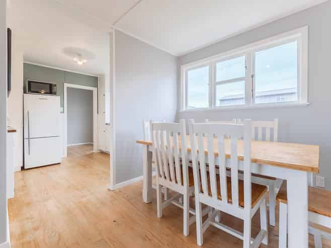 76-78 Sievers Grove, Cannons Creek