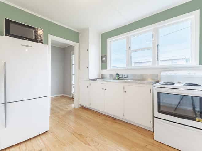 76-78 Sievers Grove, Cannons Creek