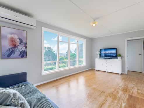 76-78 Sievers Grove, Cannons Creek