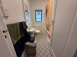 1A/127 Molesworth Avenue, Thorndon