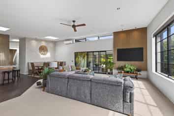 9 Pike Place, Ferndale