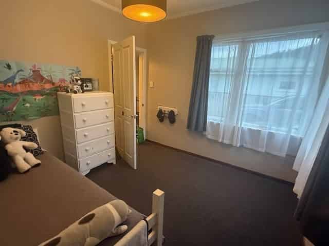 16 Burden Avenue, Wainuiomata