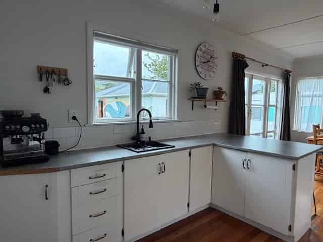 16 Burden Avenue, Wainuiomata