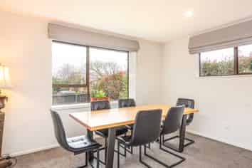 18 Lowry Avenue, REDWOOD