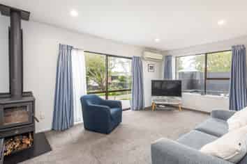 18 Lowry Avenue, REDWOOD